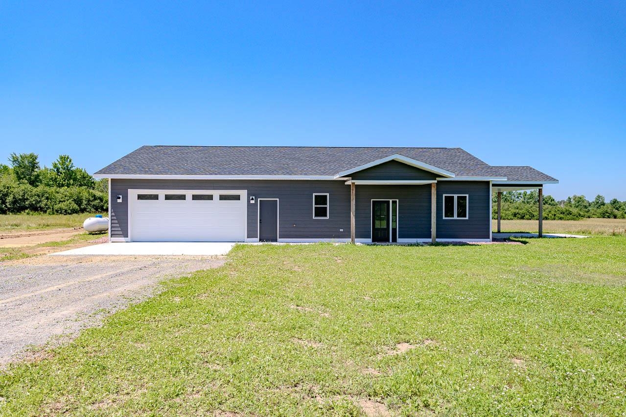 223046 TOMATO ROAD