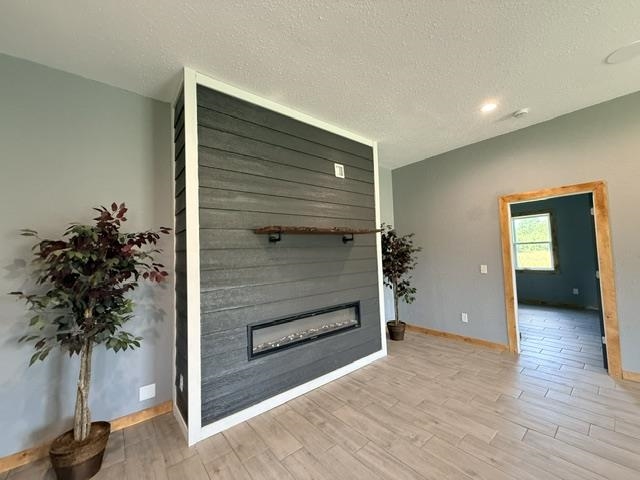 223046 TOMATO ROAD