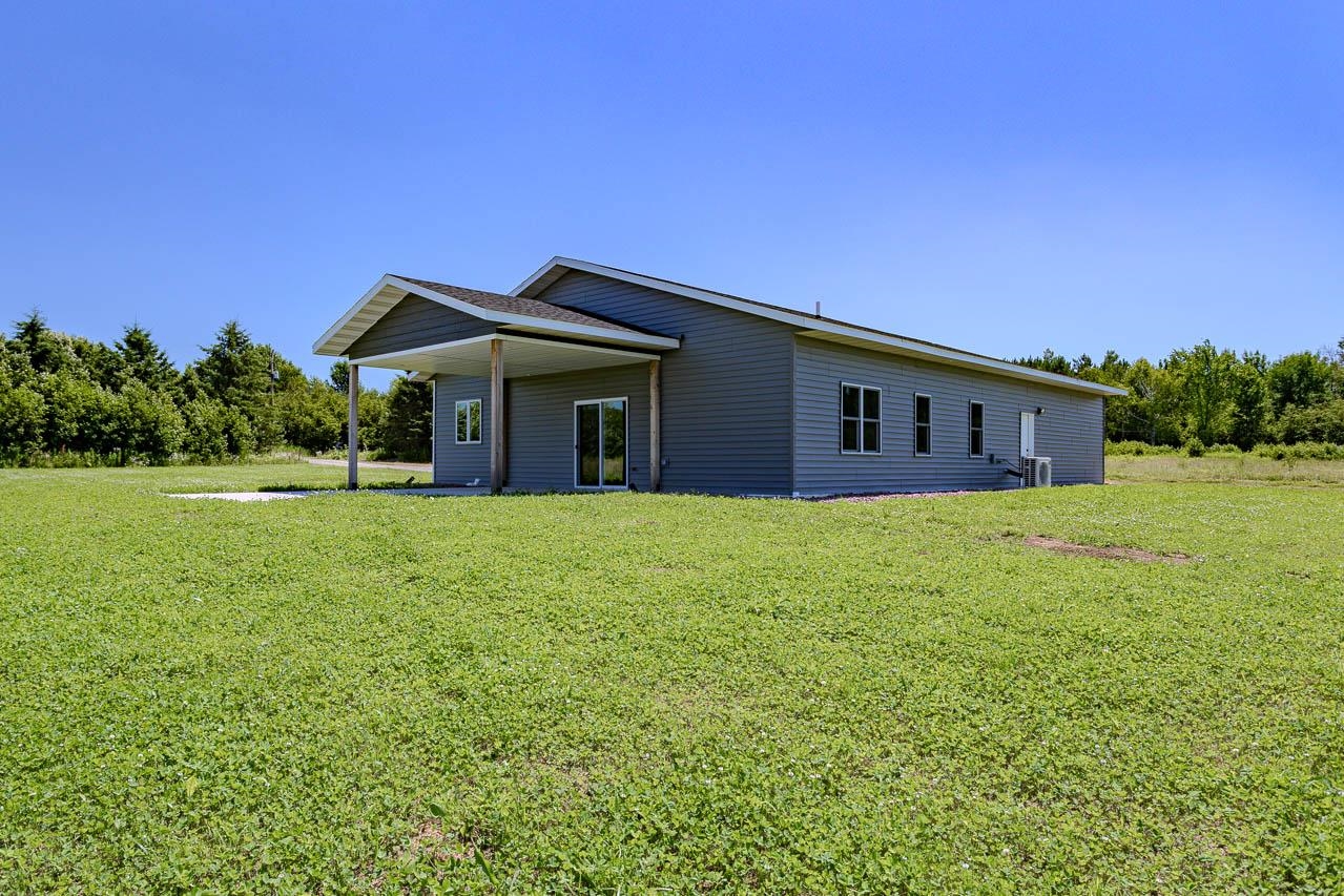223046 TOMATO ROAD