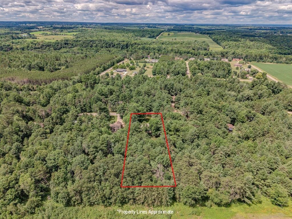N832 CENTER ROAD
