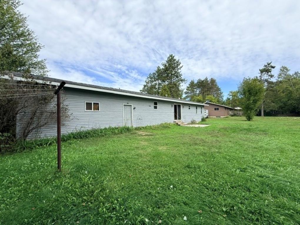 1542 PINE GROVE DRIVE