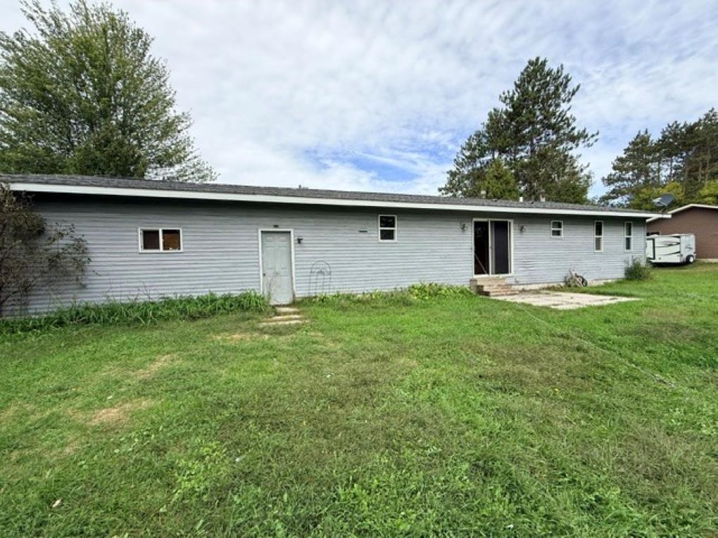 1542 PINE GROVE DRIVE