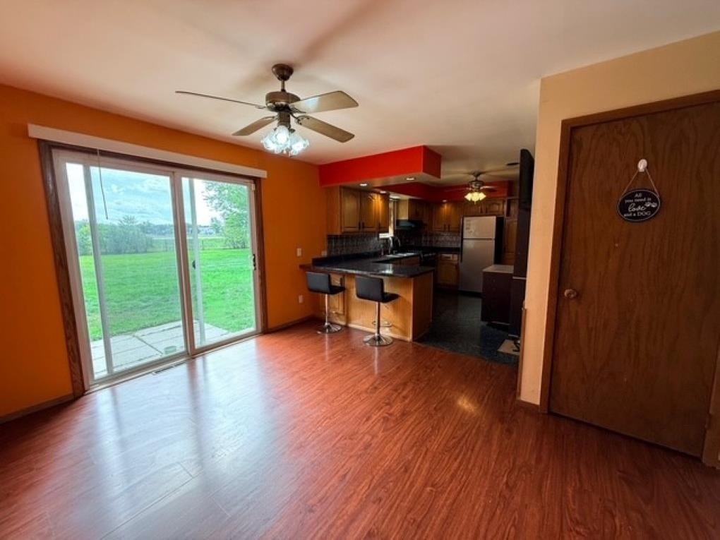 1542 PINE GROVE DRIVE