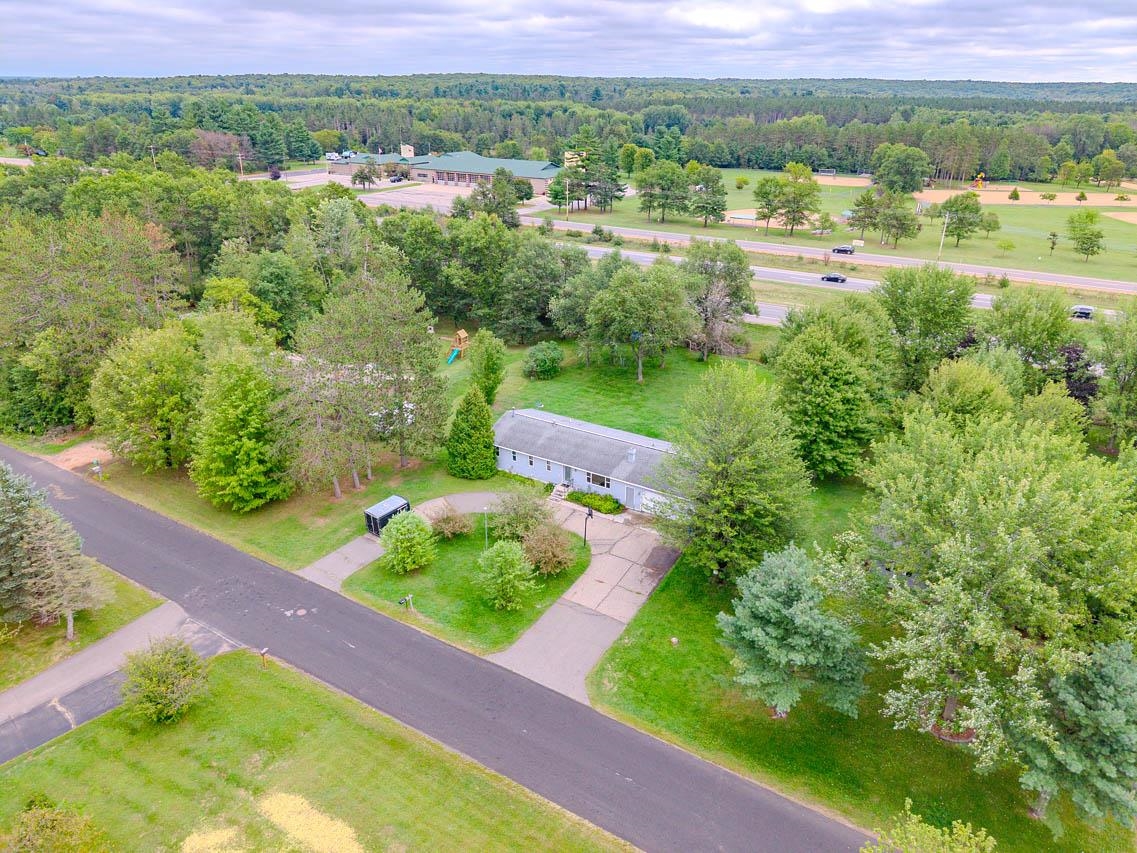 1542 PINE GROVE DRIVE
