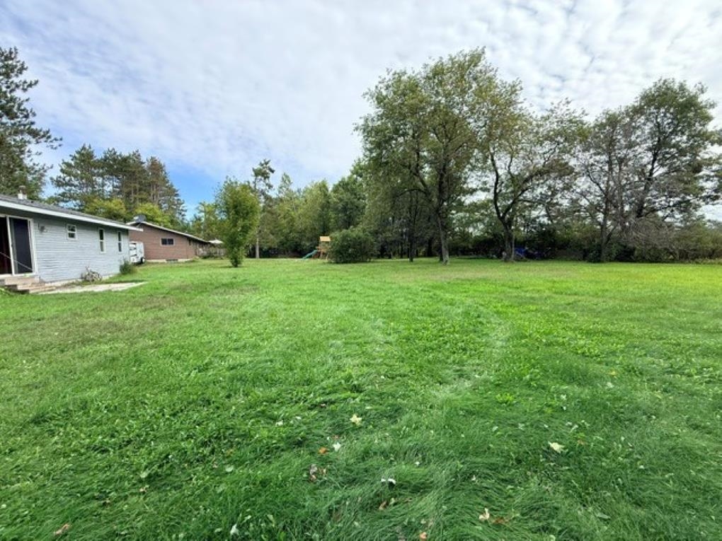1542 PINE GROVE DRIVE