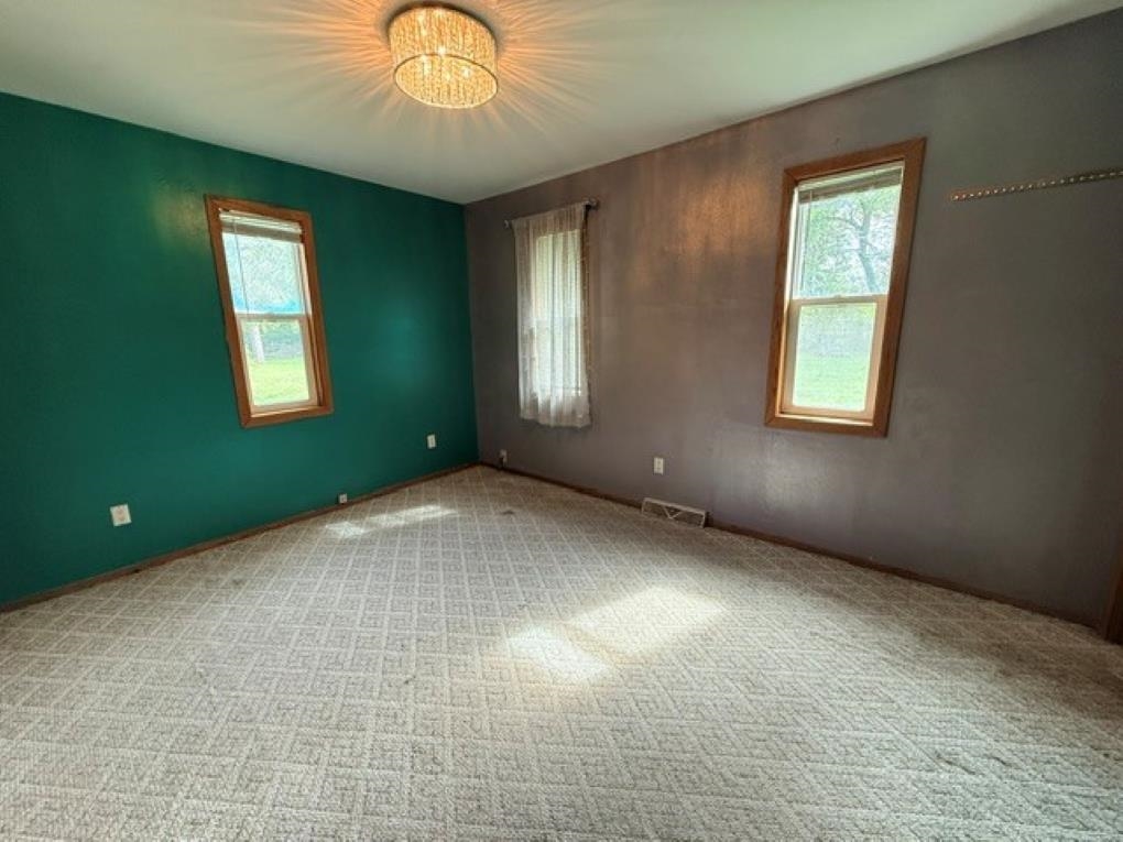 1542 PINE GROVE DRIVE