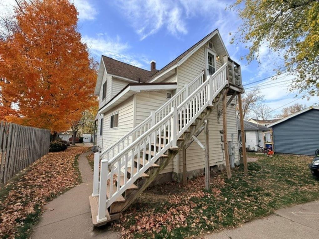 409 PIER STREET