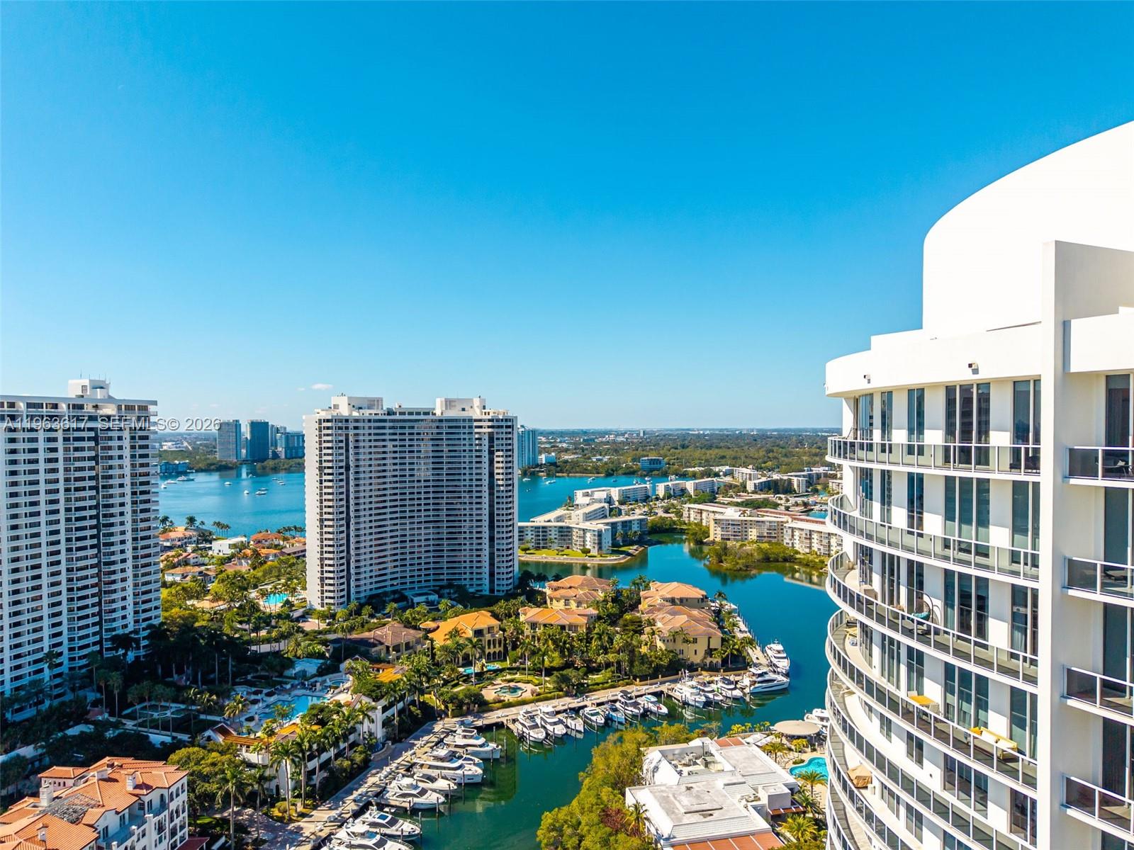 4100 Island Boulevard PH1