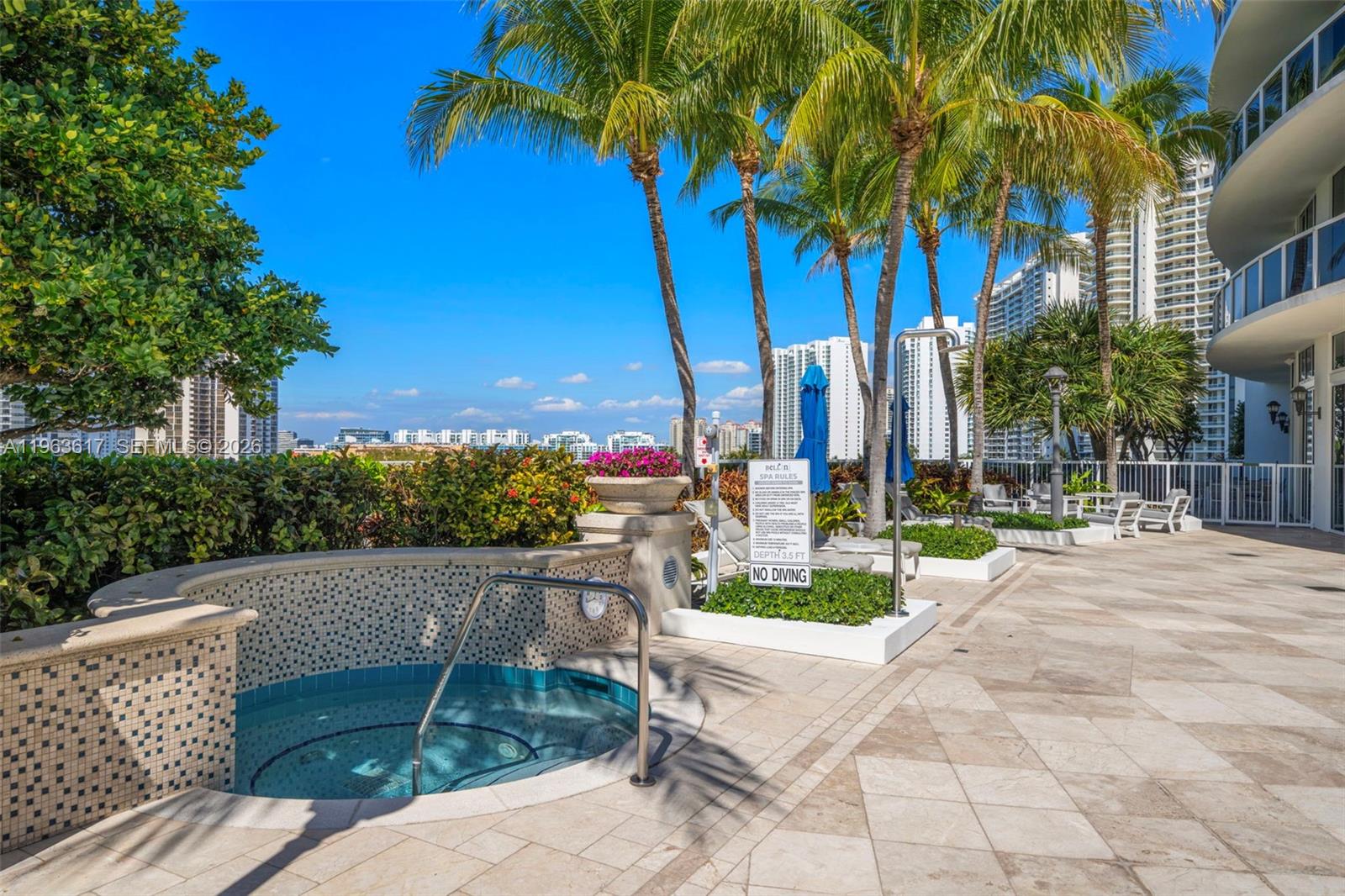 4100 Island Boulevard PH1