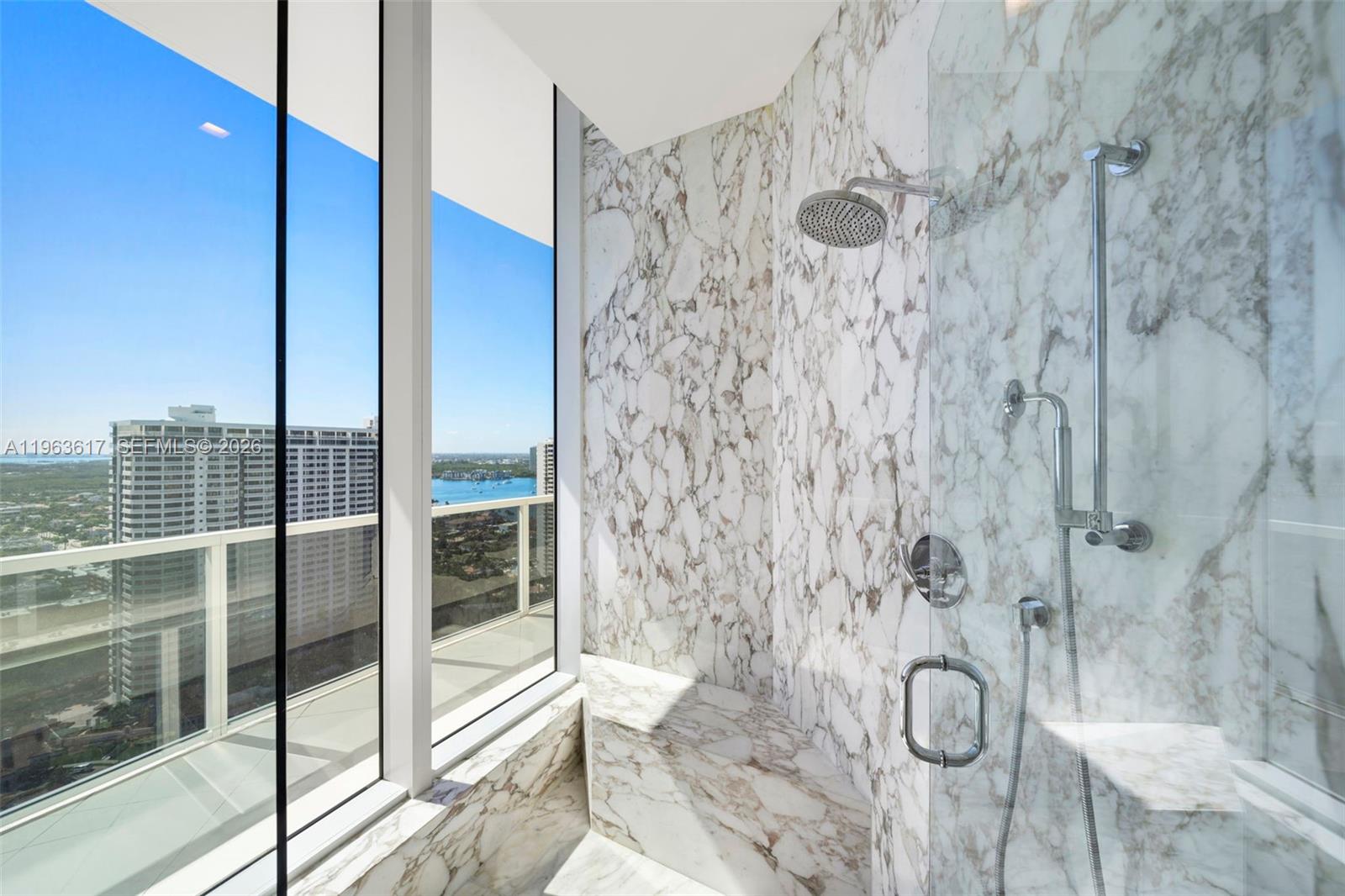 4100 Island Boulevard PH1
