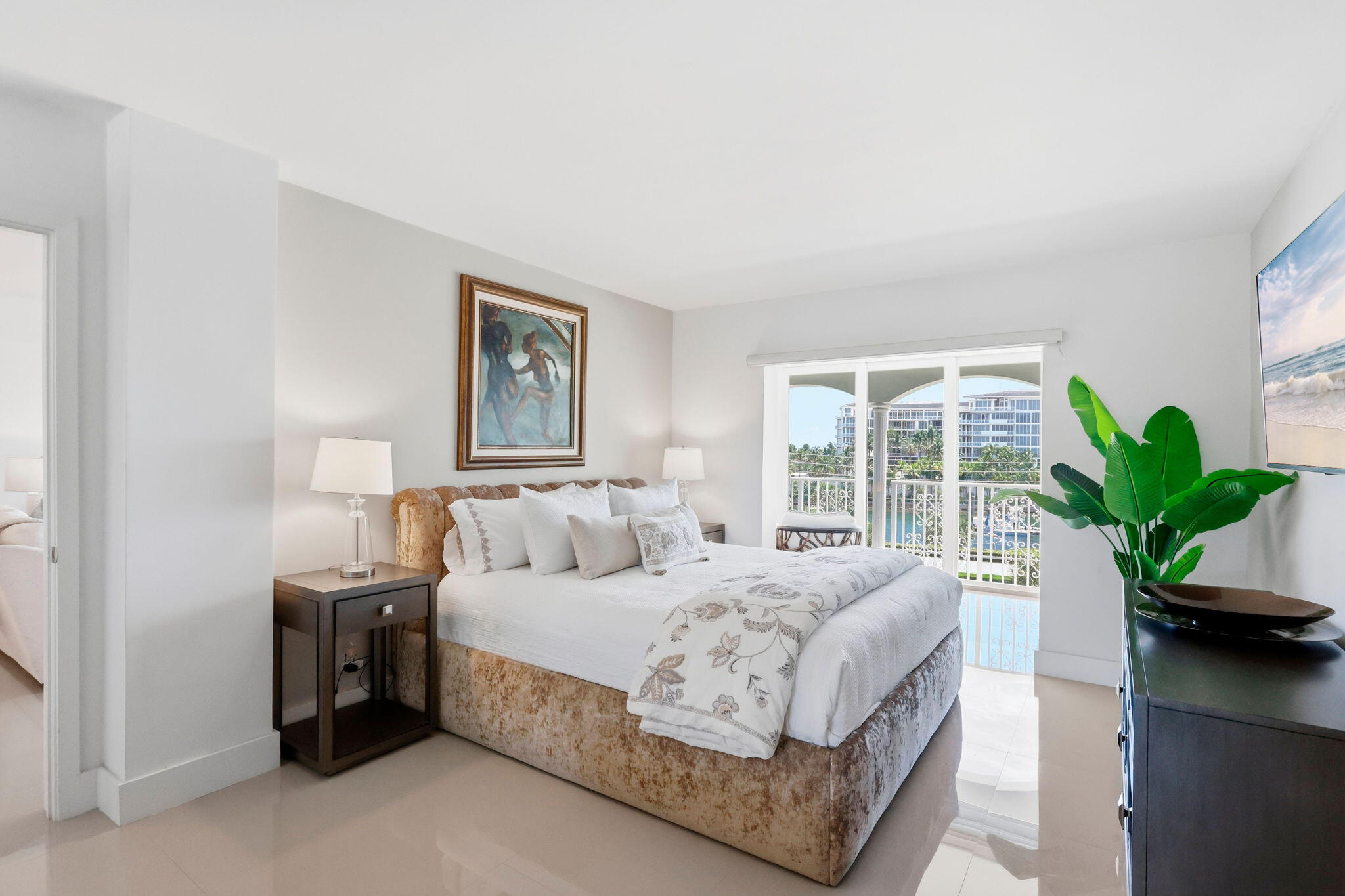 1040 BANYAN Road 504C