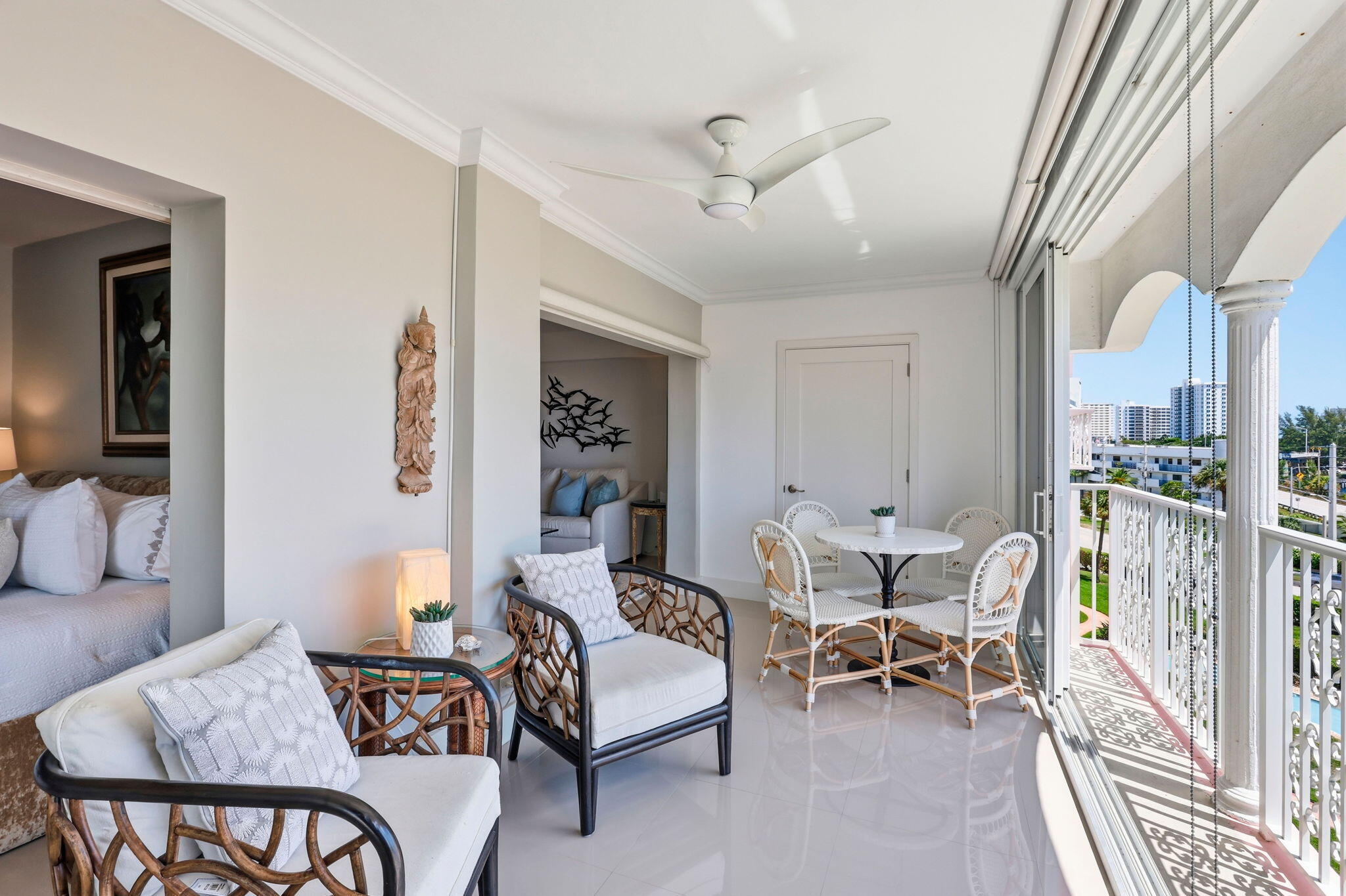 1040 BANYAN Road 504C