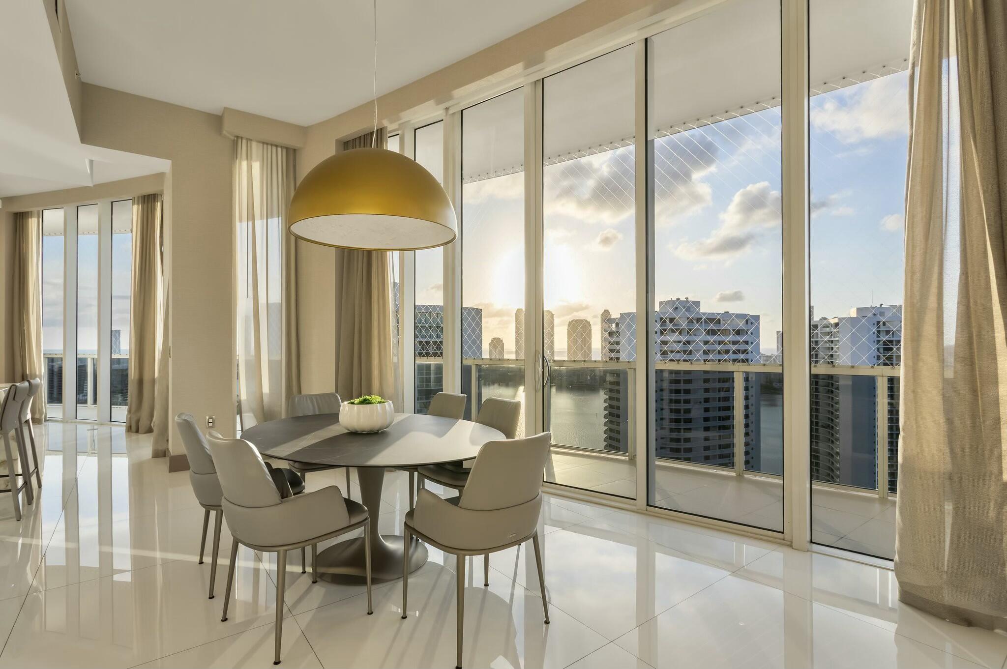 4100 Island Boulevard Ph-1