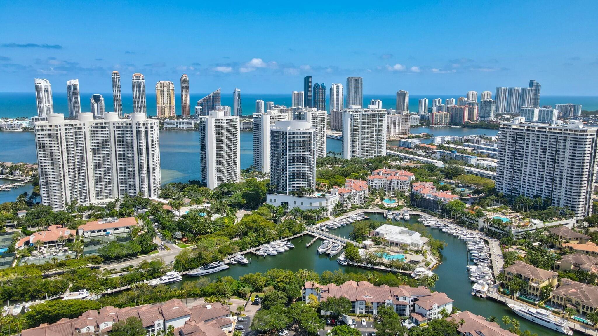 4100 Island Boulevard Ph-1