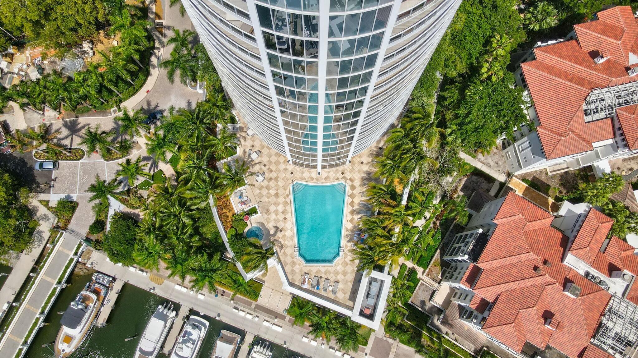 4100 Island Boulevard Ph-1