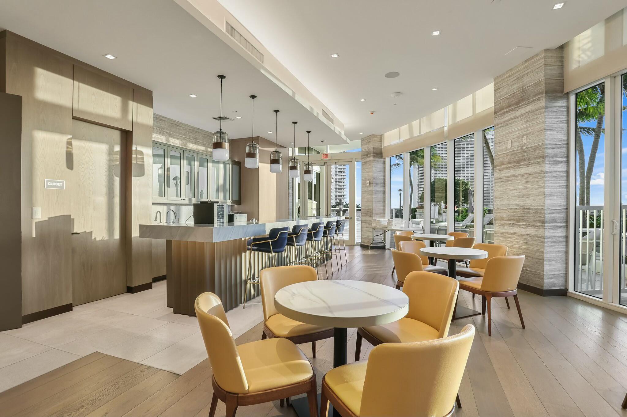 4100 Island Boulevard Ph-1