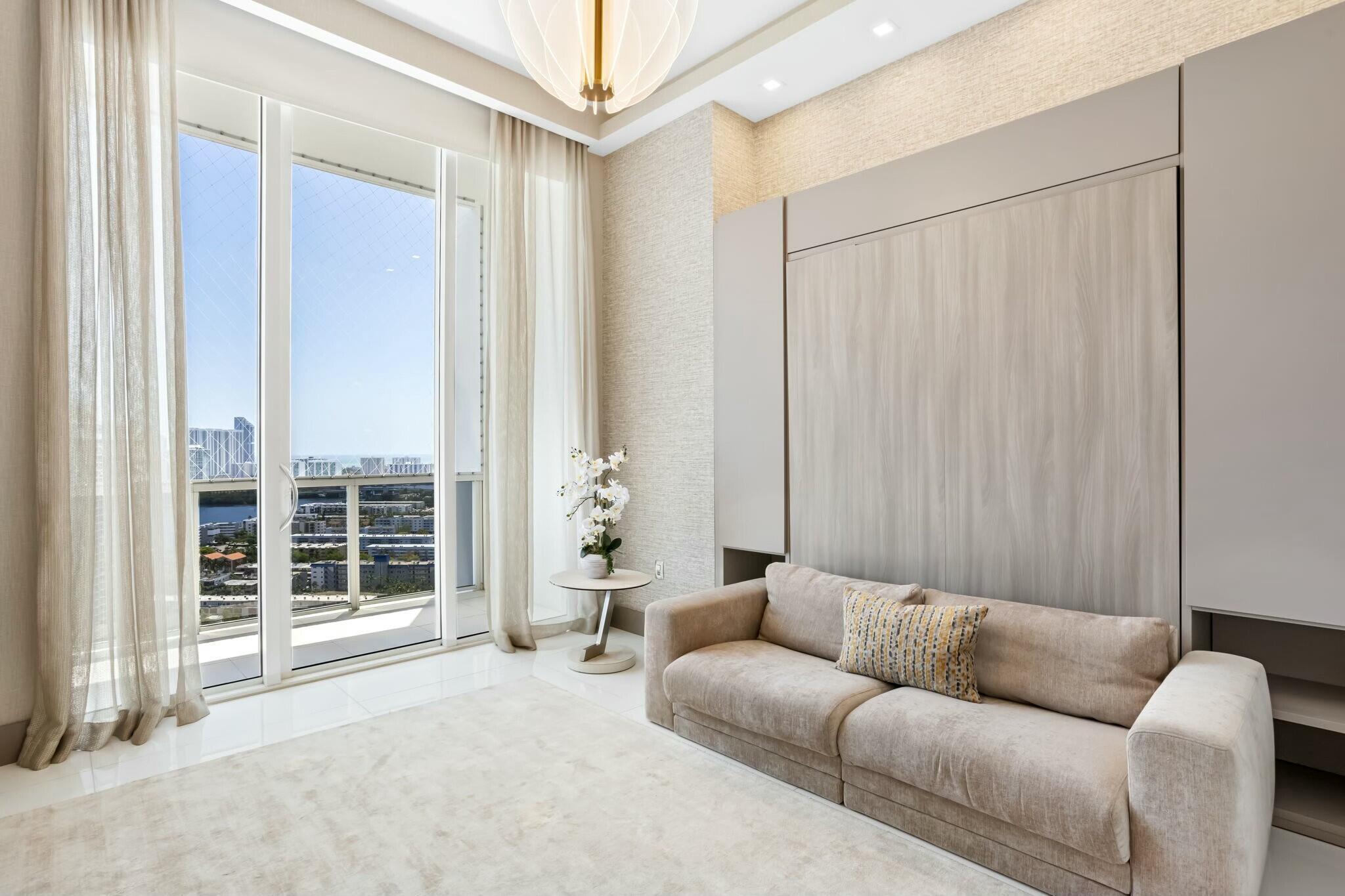 4100 Island Boulevard Ph-1