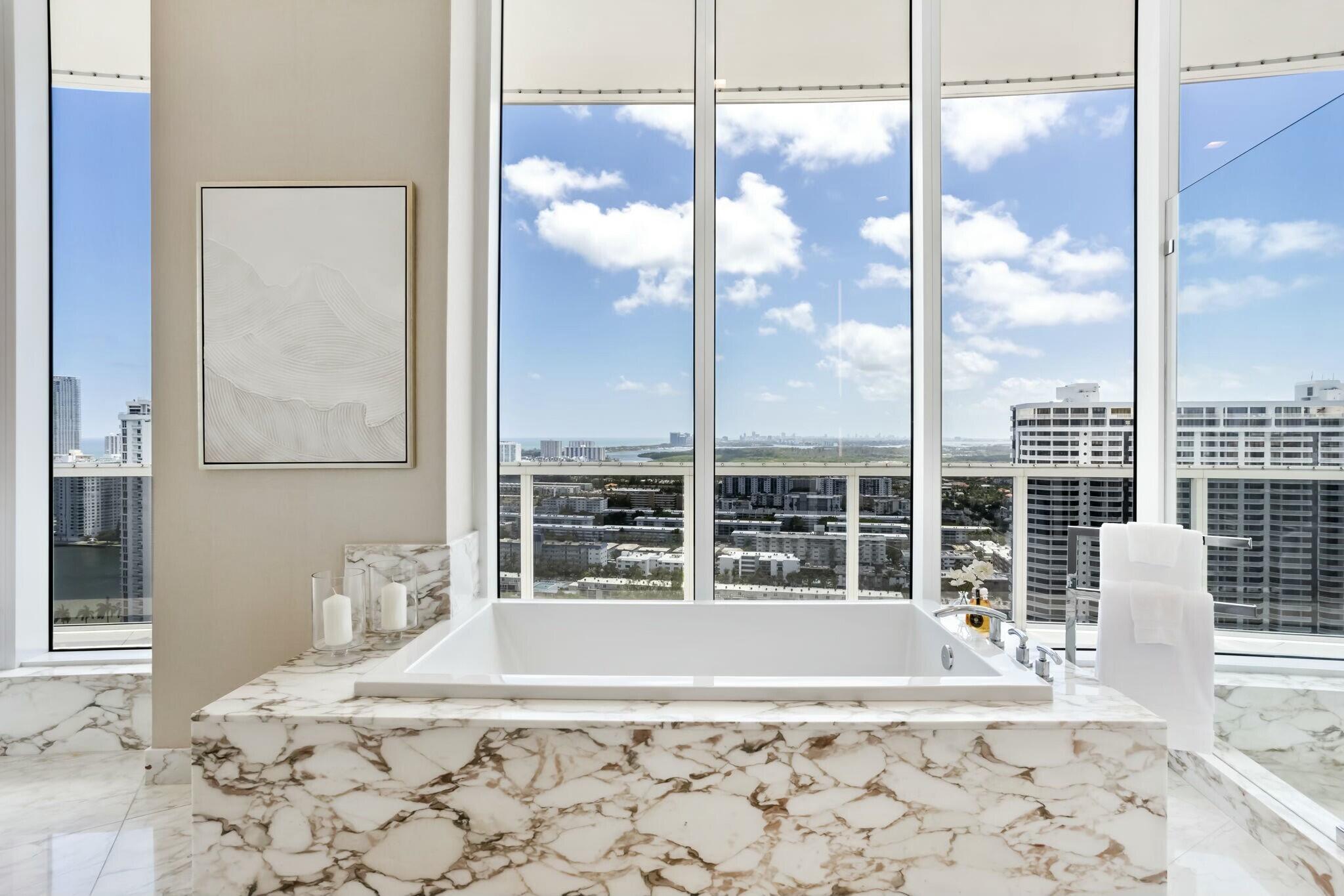 4100 Island Boulevard Ph-1