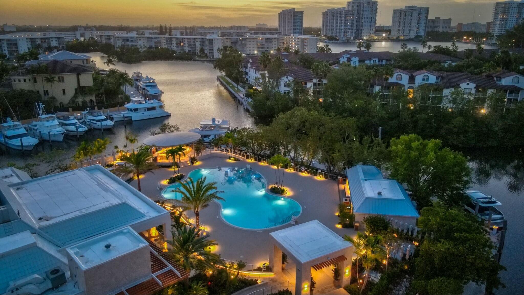 4100 Island Boulevard Ph-1