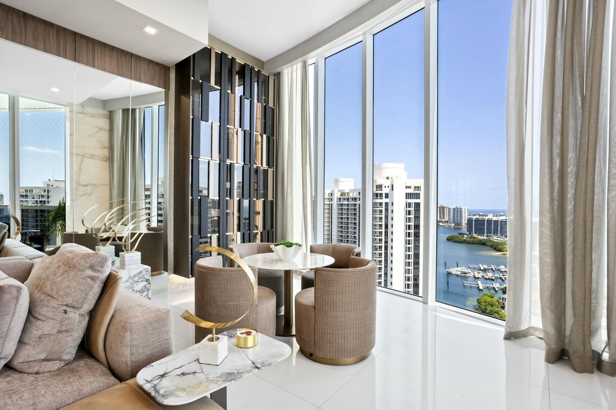 4100 Island Boulevard Ph-1