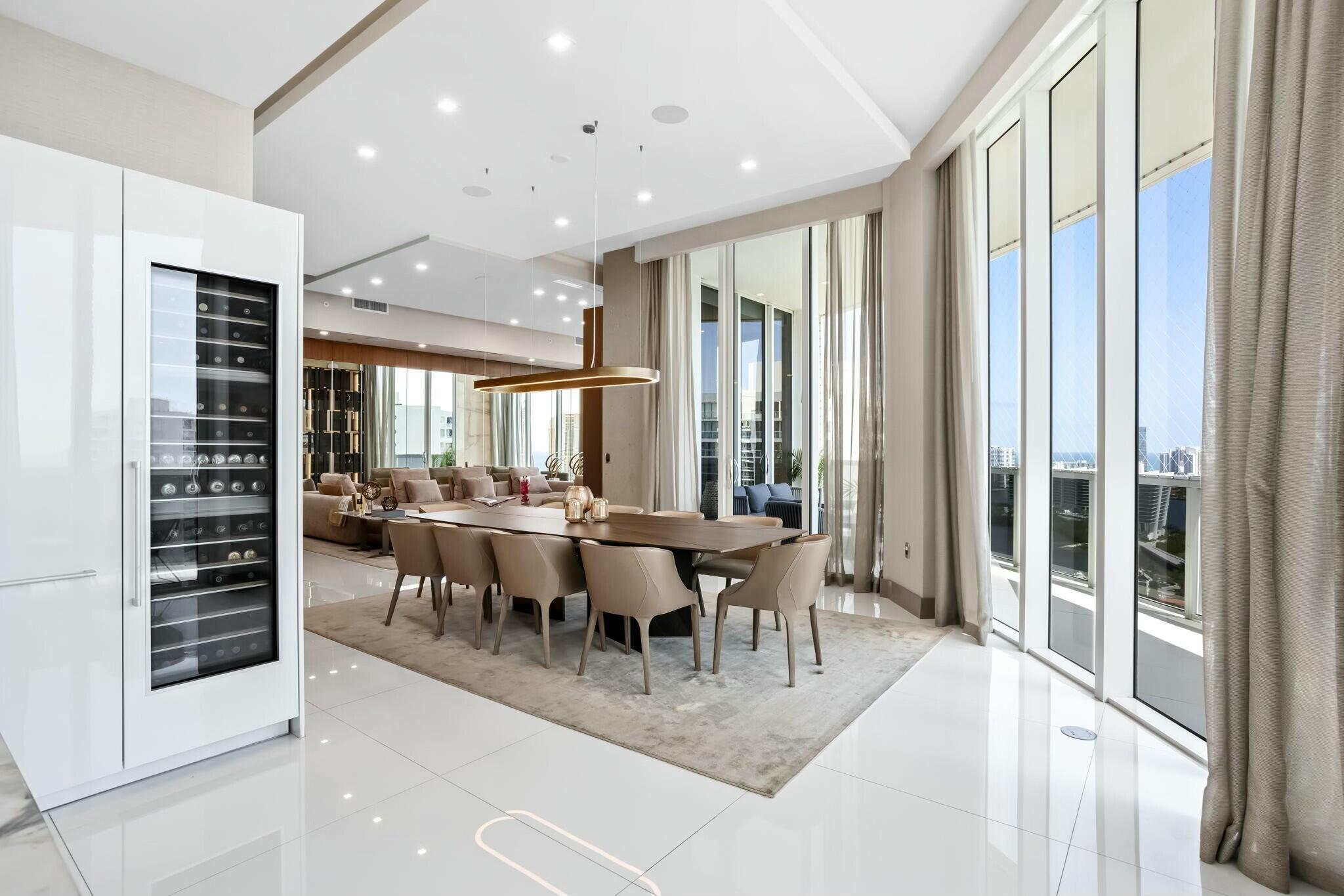 4100 Island Boulevard Ph-1