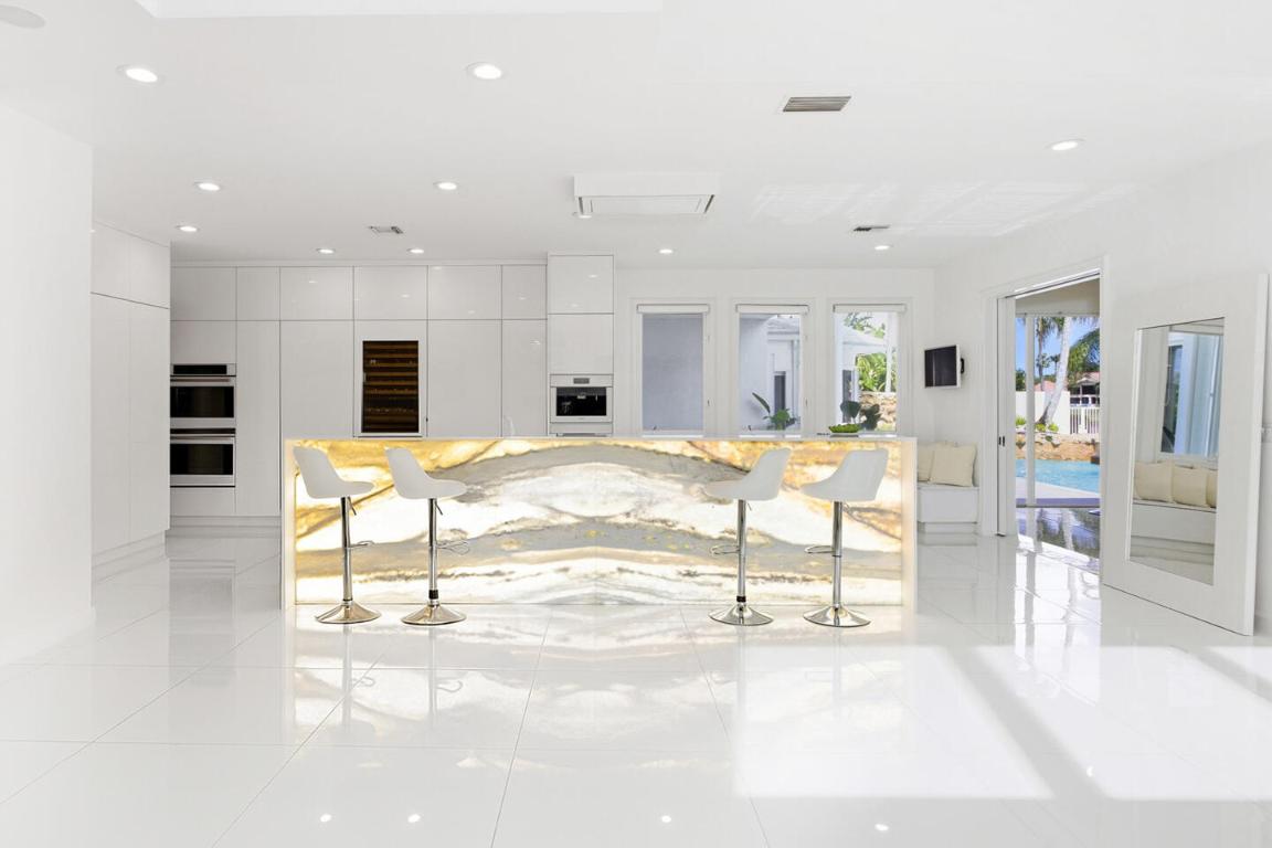 16740 Echo Hollow Circle