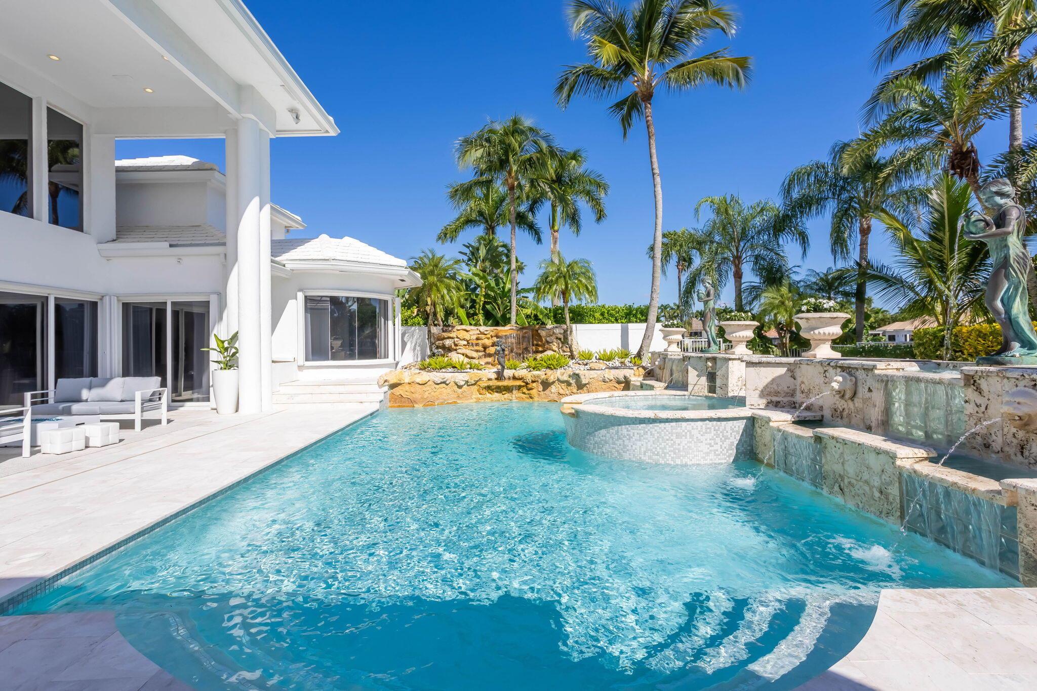 16740 Echo Hollow Circle