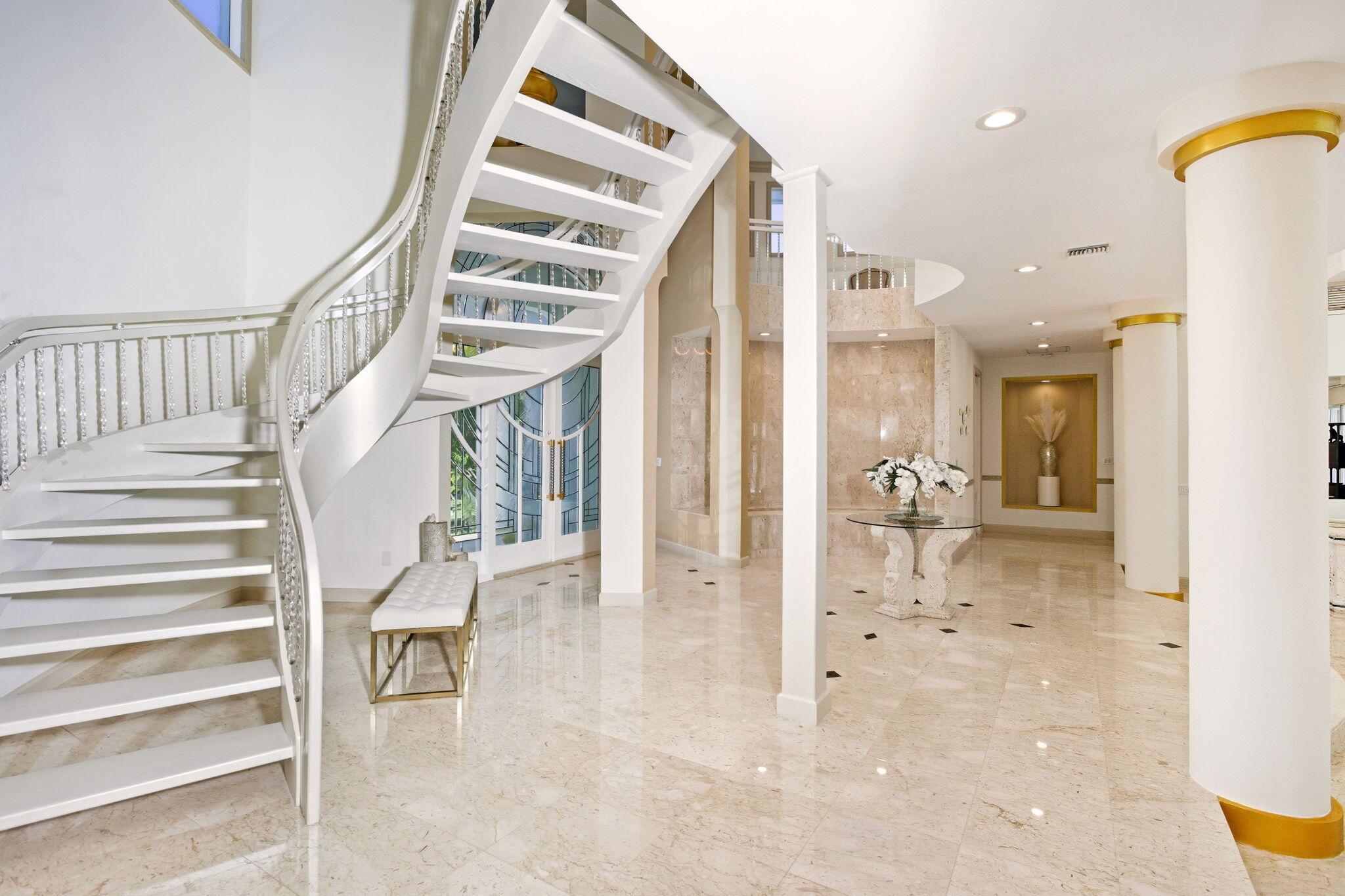 16740 Echo Hollow Circle