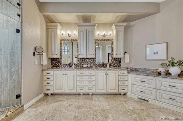 9164 E Lost Hill Trail