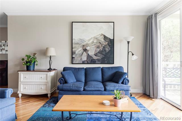 111 S Monroe Street Unit: B106