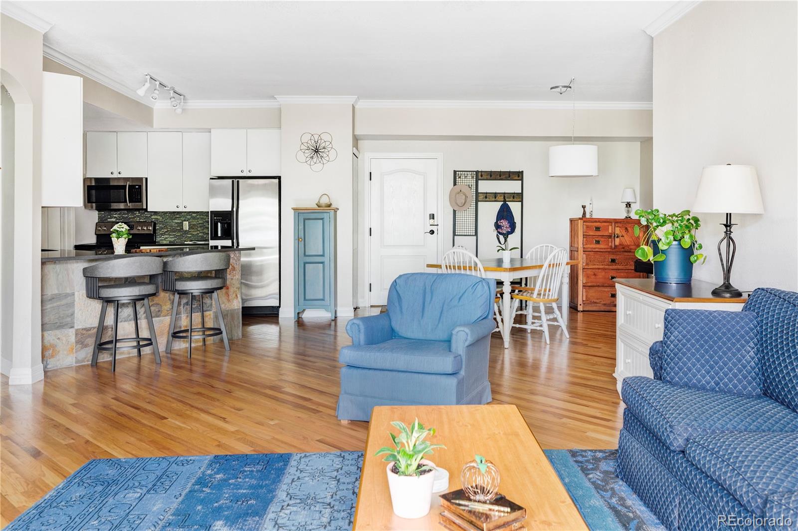 111 S Monroe Street Unit: B106