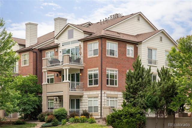 111 S Monroe Street Unit: B106