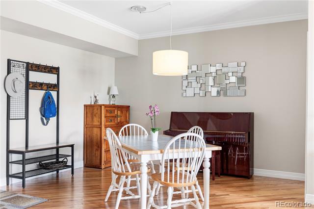 111 S Monroe Street Unit: B106