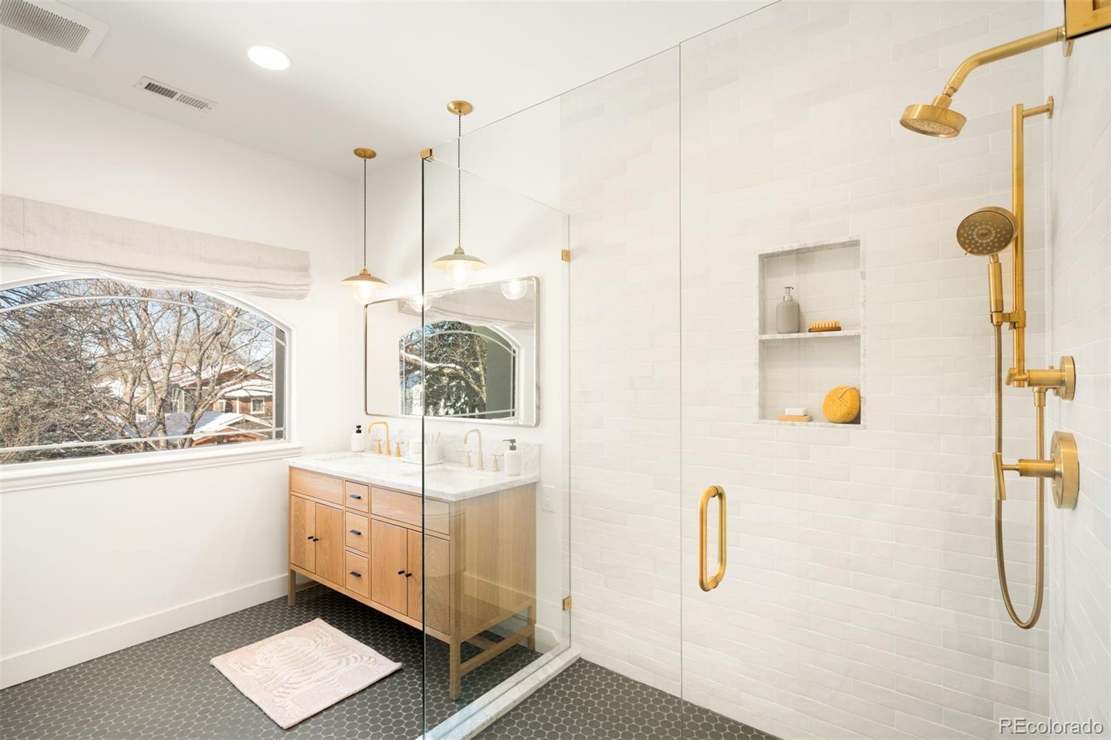 1418 S Milwaukee Street