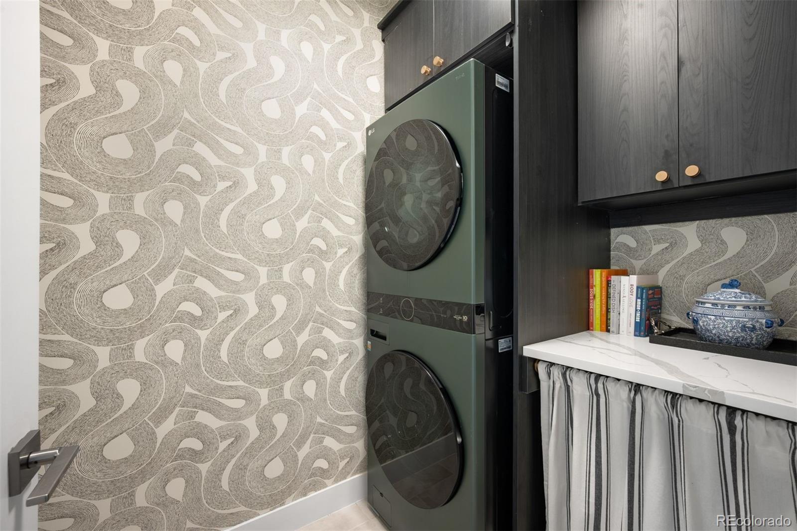 2835 S Sherman Street