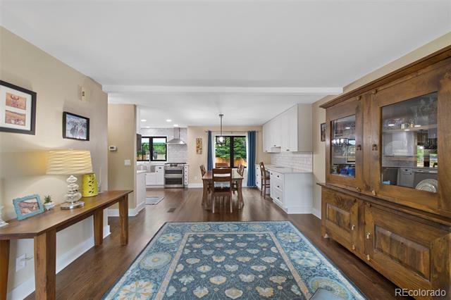 23 Honey Locust