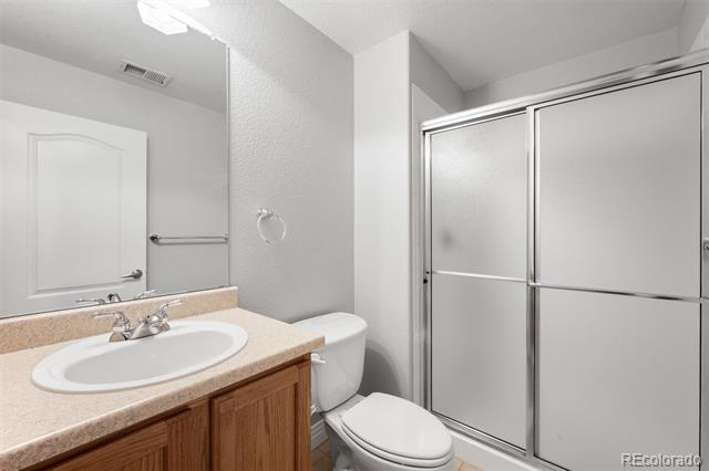 7303 E 8th Place