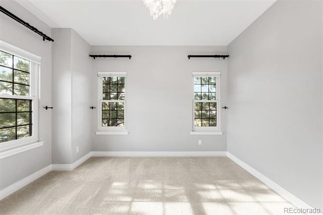 7303 E 8th Place