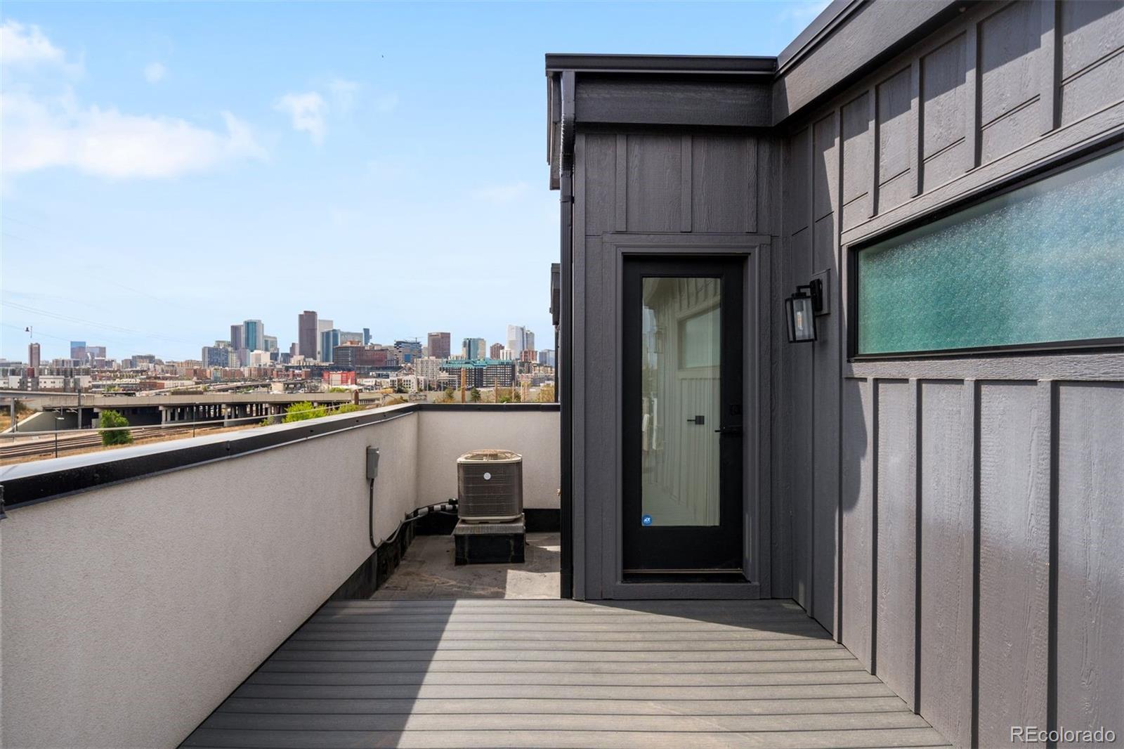 3830 Jason Street Unit: 7