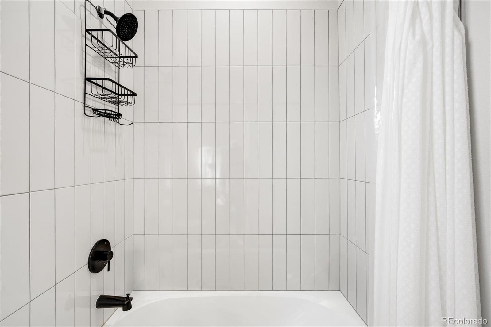 3830 Jason Street Unit: 7