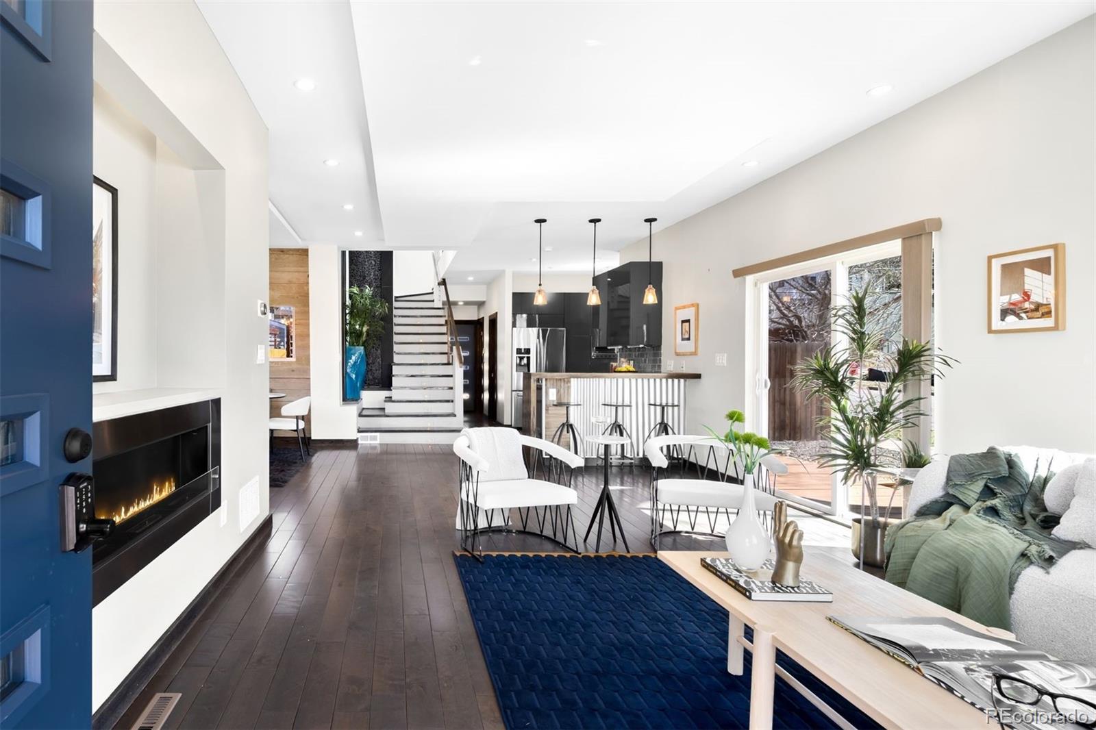 2798 S Lincoln Street