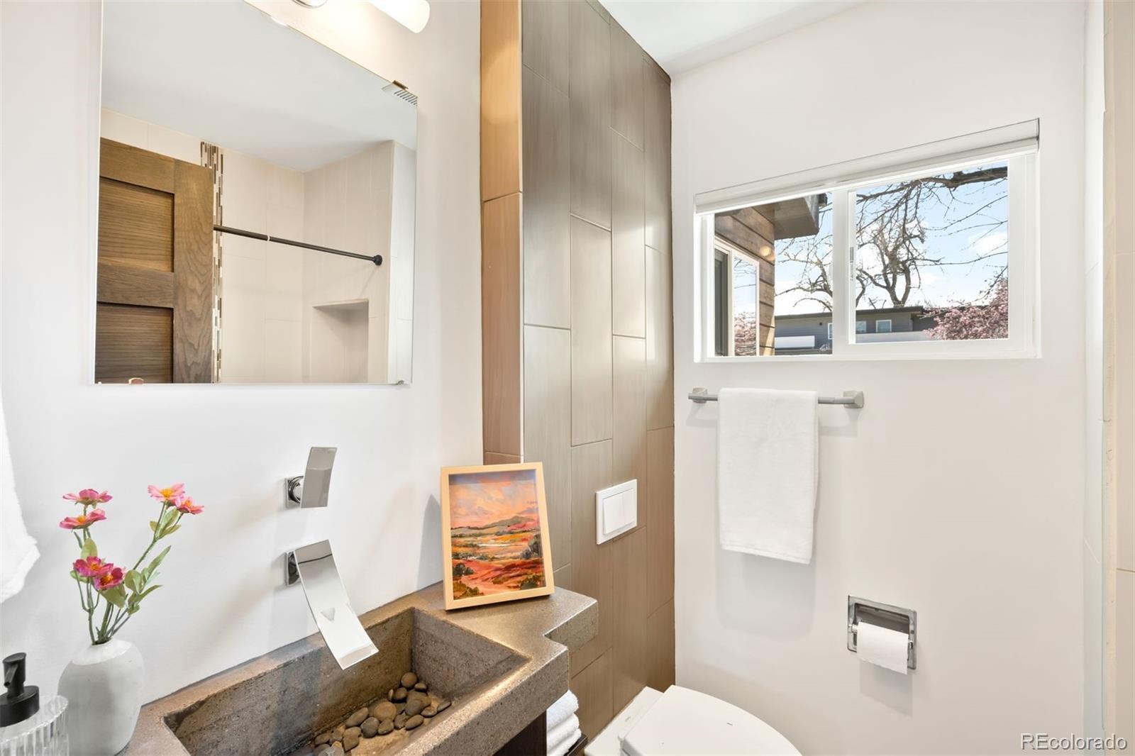 2798 S Lincoln Street