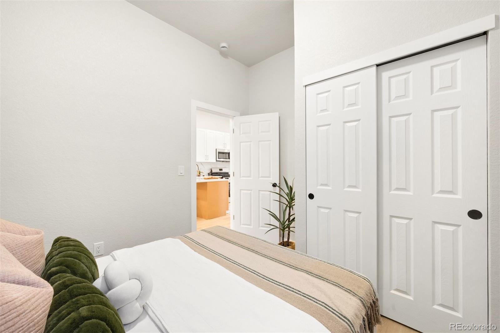 3435 N Marion Street