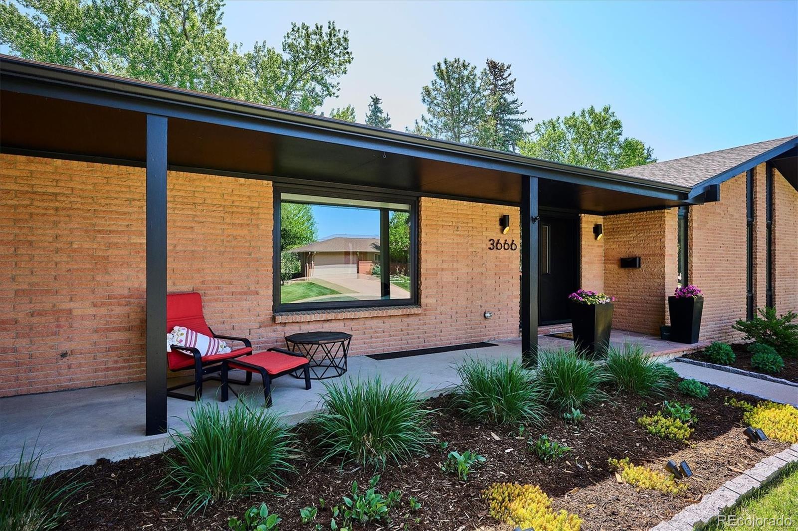 3666 S Jersey Street