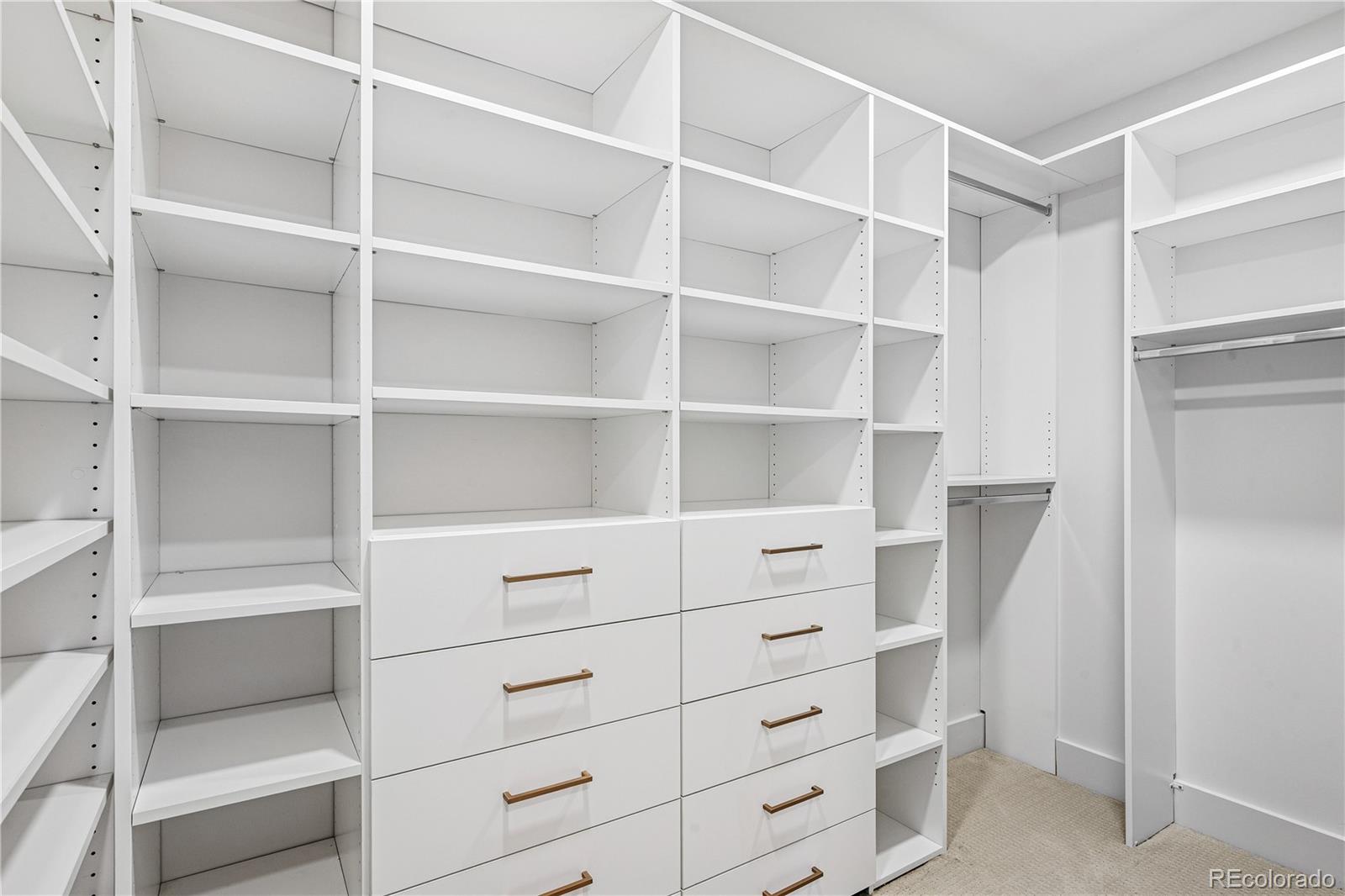 3666 S Jersey Street