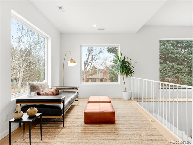 1 S Forest Street