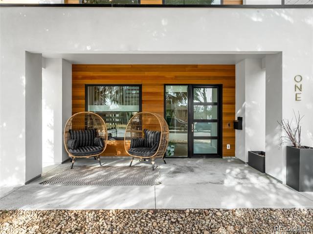 1 S Forest Street