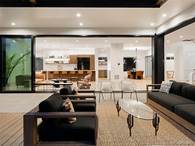 1 S Forest Street
