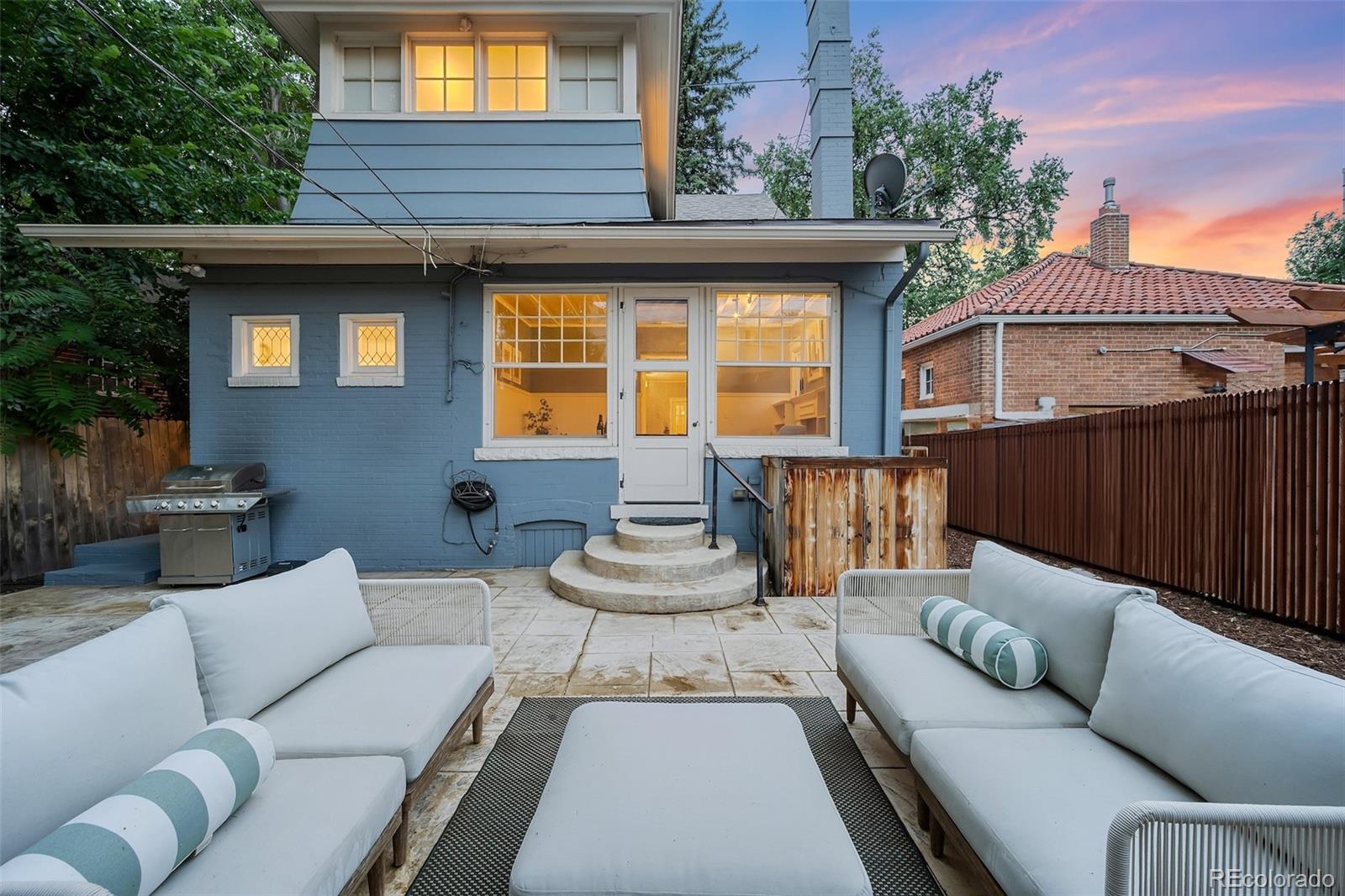 17 N Corona Street
