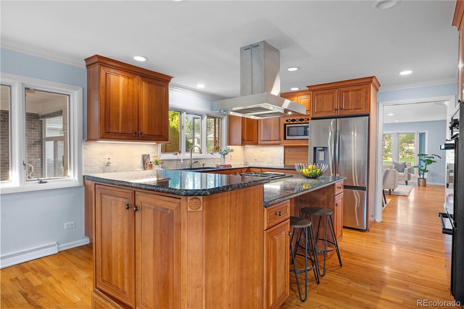 3223 S Columbine Street